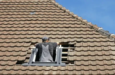 Pose de velux - Le Bourg-Dun